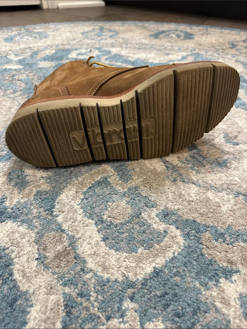 Allen Edmonds Park City Tan Suede Lace-Up Boots